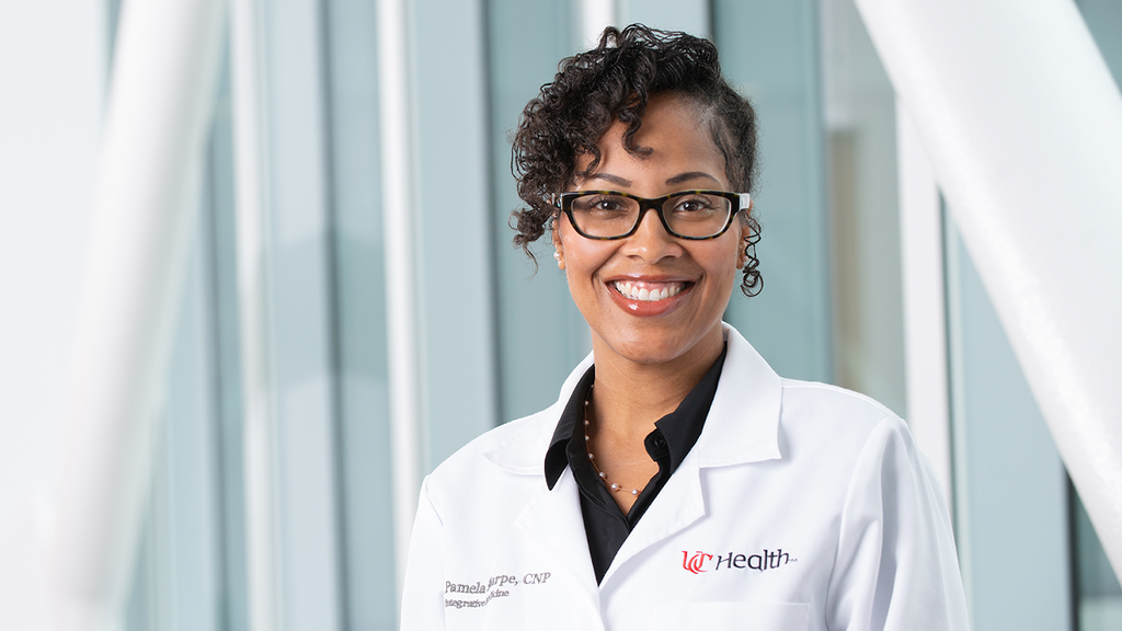 headshot of Pamela Sharpe