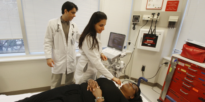 ultrasound-performed-on-throat ultrasound-performed-on-throat